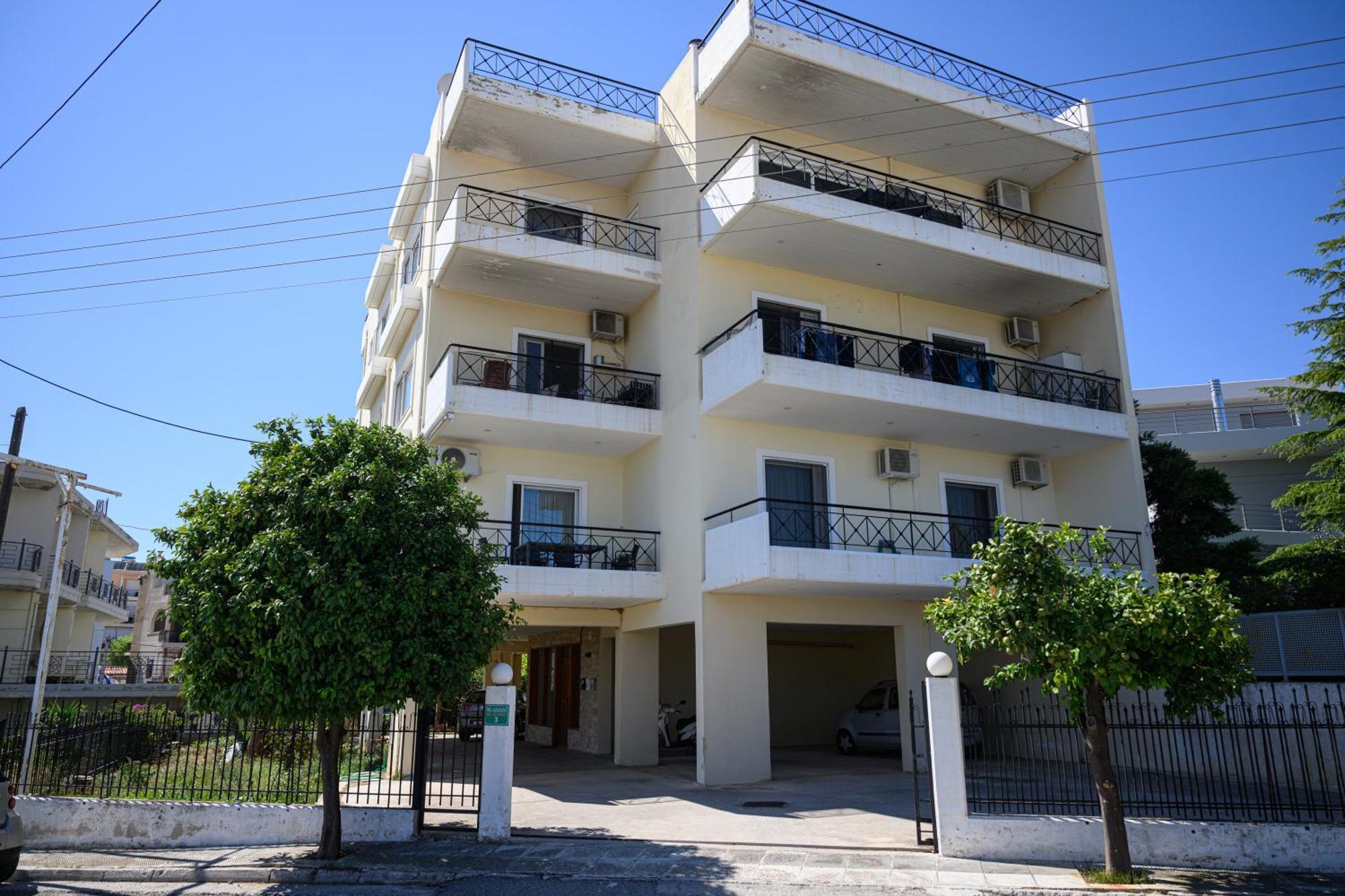 Alexander Apartments Airport Spata  Exterior photo